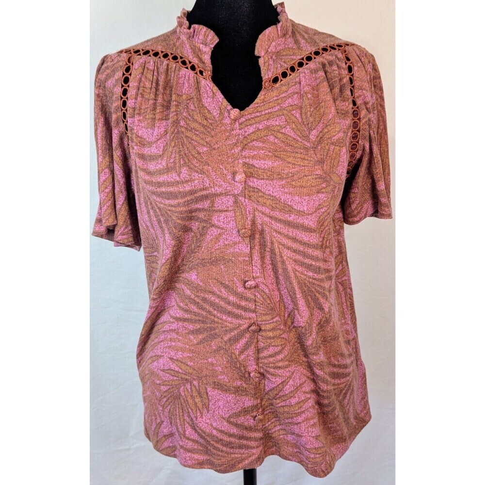 Como Blu Women's Palm Print Button Front Top Crochet Shoulder Short Sleeve Small
